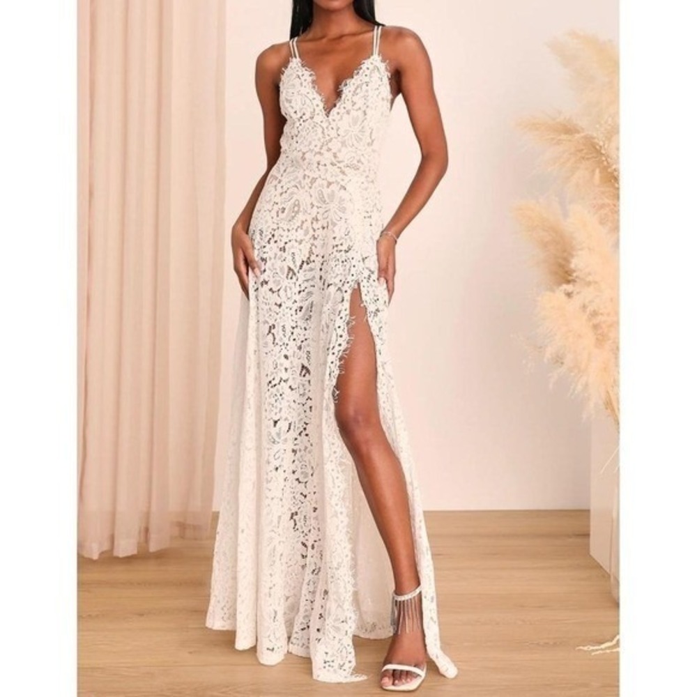NWT Lulus Love of Details‎ White Lace Maxi Dress Large